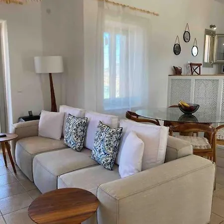 Sunset Seaview Retreat Holiday home