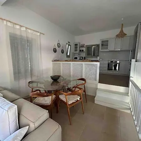 Sunset Seaview Retreat Holiday home Sarakiniko (Paros)
